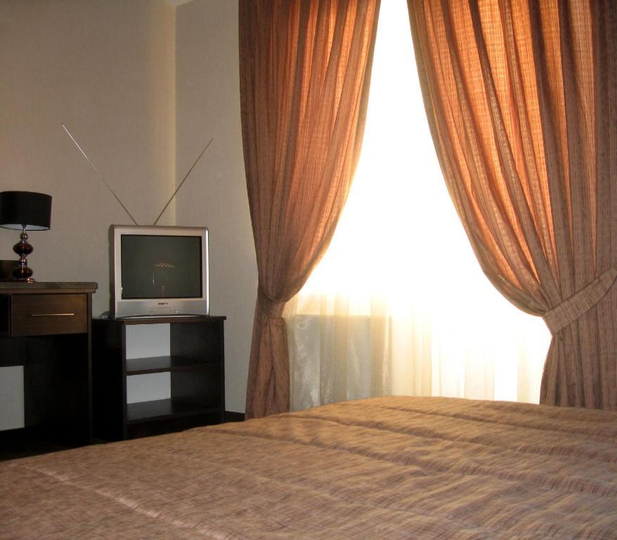 High Park Hotel Bakú Habitación foto